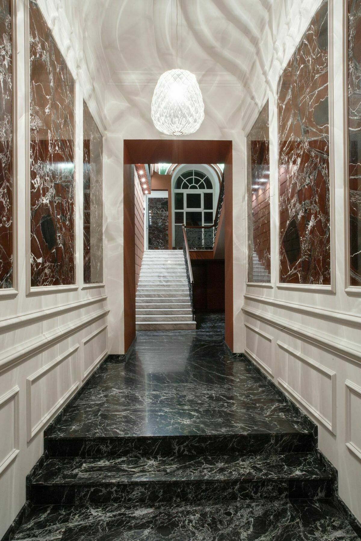 Uno Design 4* Odessa
