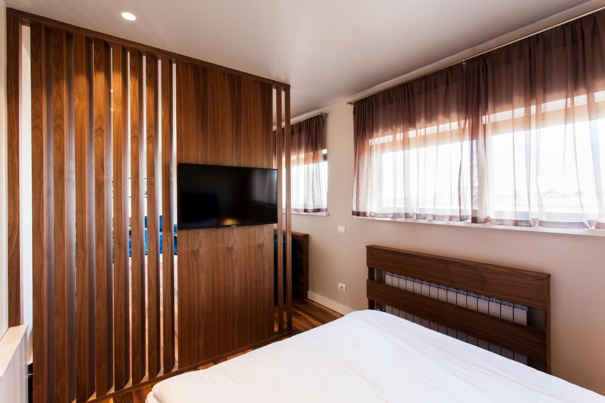 Uno Design Hotel